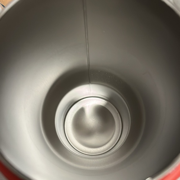 Reduce water bottle or for hot beverages. This is good quality. New - Picture 6 of 7